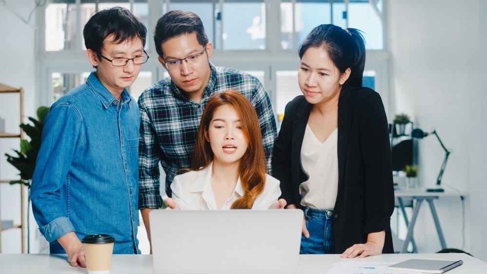 12 Bagaimana Bila Anak Tidak Mau Meneruskan Bisnis Keluarga 1